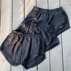 Nike shorts black bundle size L